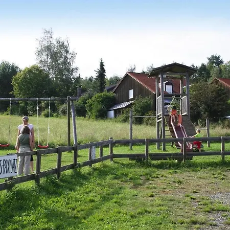 Holiday Village Schlossberg, * Zandt
